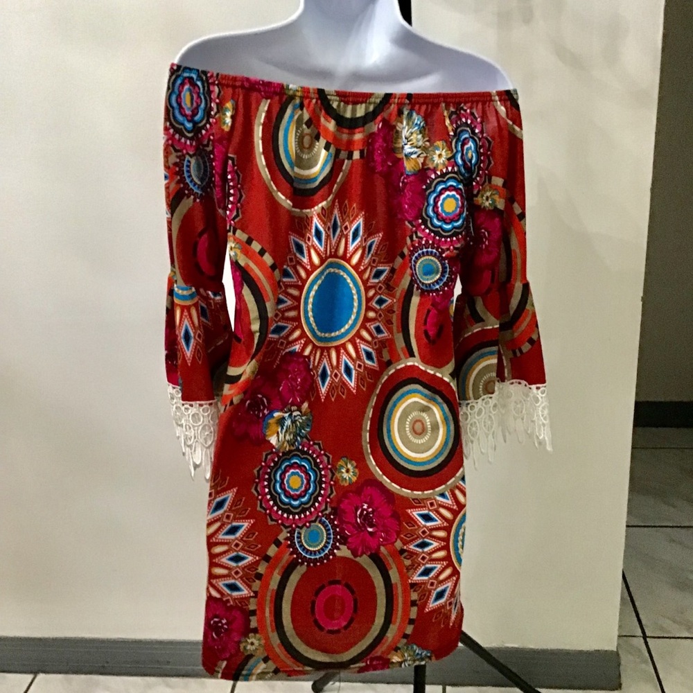 Win Win Tunic Crochet Accents women’s Size S-M - Picture 3 of 5